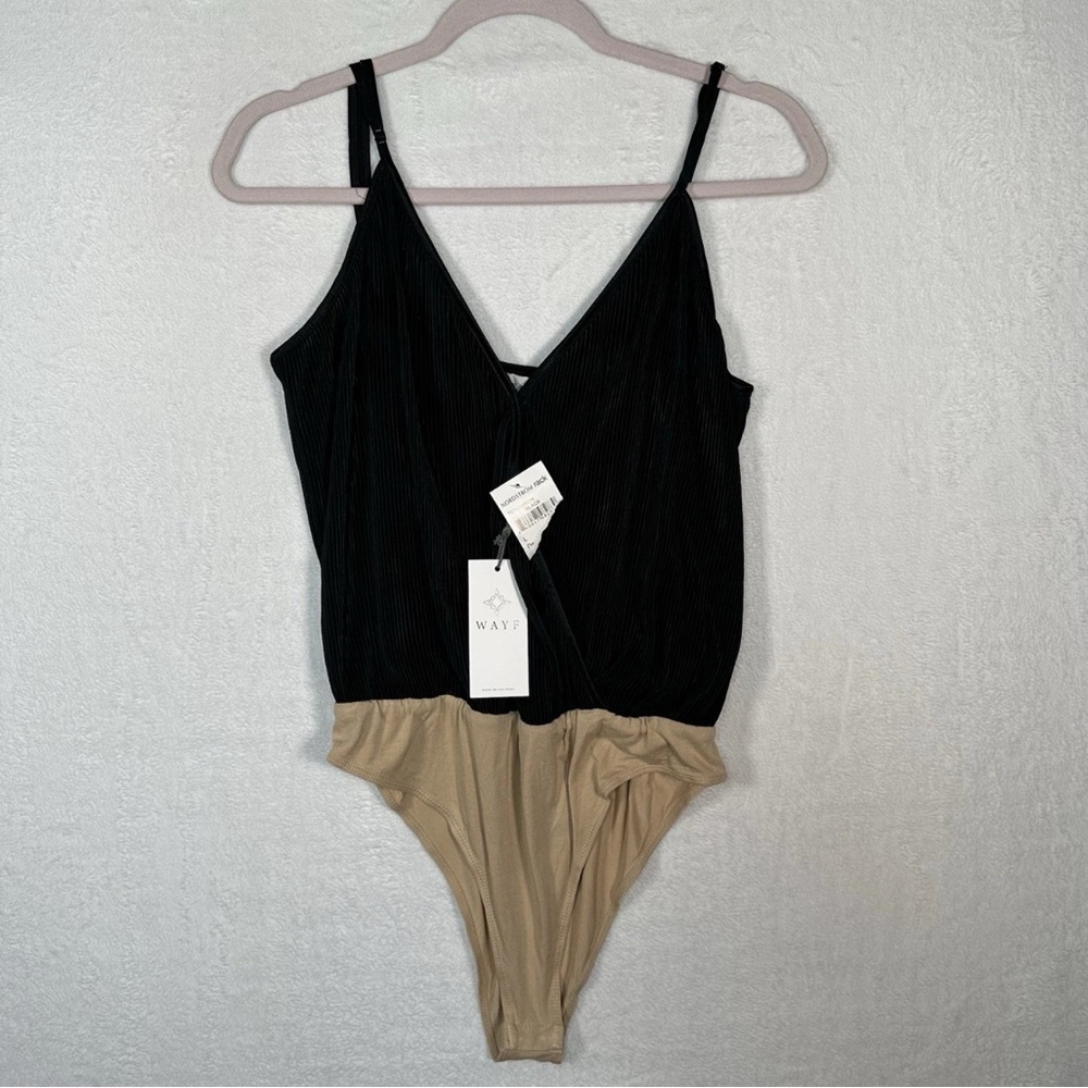 NWT WAYF Black Ribbed Plunge Bodysuit Size L Nordstrom Rack Sleeveless‎ Sexy
